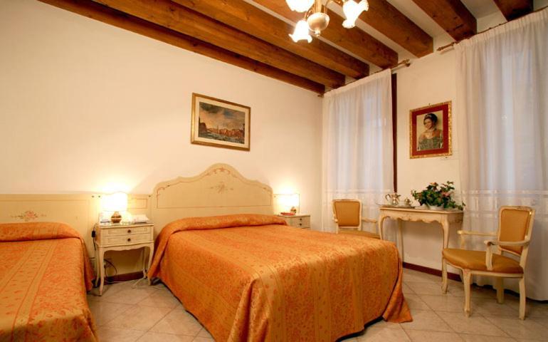Hotel Bernardi Semenzato Veneza Exterior foto