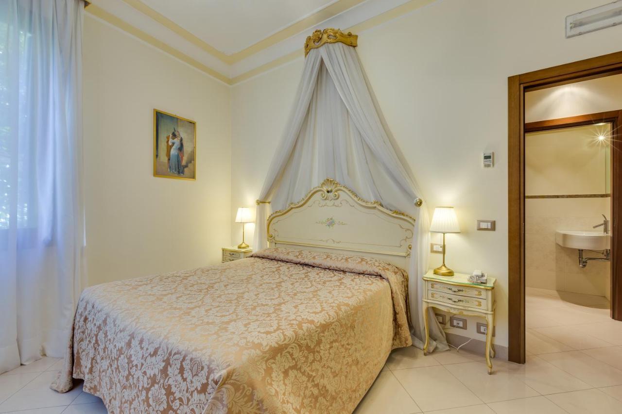 Hotel Bernardi Semenzato Veneza Exterior foto